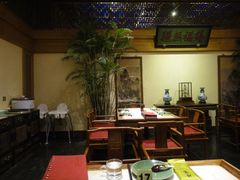 大堂-那家小馆•北京菜•烤鸭(中关村店)