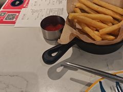 -必胜客(新辰里酒仙桥店)