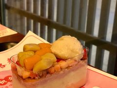 草莓芋泥蛋糕-鲜芋仙(高新万达广场店)