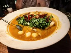 山茶油丹江大鱼头-清水亭湖北菜(大屯DT51店)