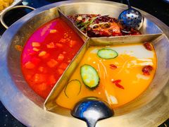 -周师兄大刀腰片火锅(洪崖洞旗舰店)