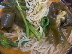 -曹宝林砂锅麻辣烫(星光路店)