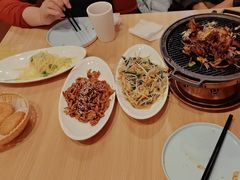 -宏状元现熬粥·京味菜(三里河店)