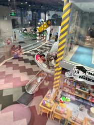 -MINI MARS 脚下的城市乐园·餐饮·派对(静安江宁店)