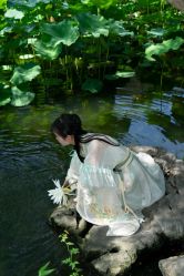 -一揽芳华汉服旗袍体验馆(拙政园店)