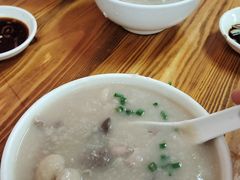 -洲心明记烧肉大粥(总店)