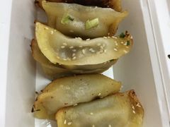 -小姜锅贴(凤凰街店)
