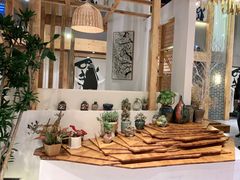 -墨居上隐·院子里火锅(峨眉店)