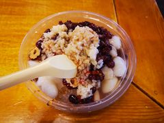 -八一路好吃街(雨田商务大厦店)