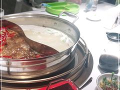 -领鲜天下·焗海鲜·花胶鸡(天目里店)