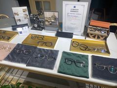 -肆兮眼镜·蔡司·徕卡战略合作店(大坪店)