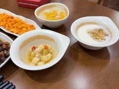 -叁煨蹄花·下饭盐帮菜(人民广场店)