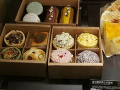 -星巴克(西安李家村万达店)