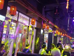 -喜鹊音乐酒馆(西街店)