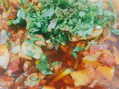-杨三娘跷脚牛肉(羊子山西路店)