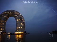 -湖州太湖旅游度假区-月亮广场