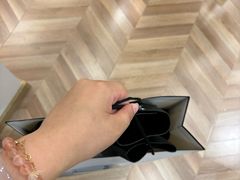 -眷顾自助服装工作室(中南金石国际广场A座店)