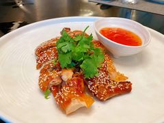 港式吊烧芝麻鸡-英冠索菲特酒店·萧湘阁中餐厅