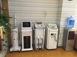 -苗方清颜专业祛痘养生