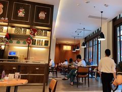 大堂-亚龙湾希尔顿自助餐厅·海鲜·烧烤·沙滩BBQ·现场乐队