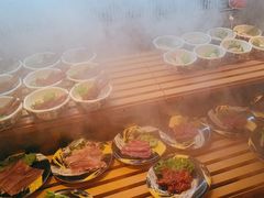 -牛YO寿喜烧·铁板烧和牛火锅自助(市府恒隆店)