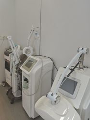 -蕾特恩专业祛痘国际连锁