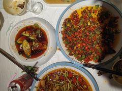 -华光驿站私房菜·黑金冠