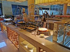 自助取餐区-东西风牛排馆周末烧烤自助(首都机场希尔顿店)