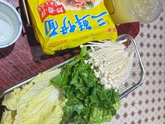 -沙胆彪炭炉牛杂煲(上海日月光广场店)