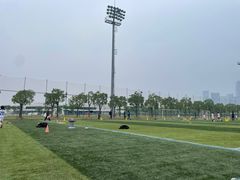 -Riverside河畔少儿足球培训(前滩店)