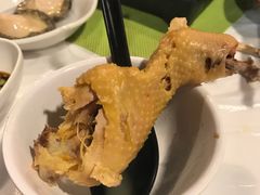 -鲜入围煮花胶鸡海鲜火锅