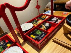 -勺子米线·云南传统小吃市集(四方街店)