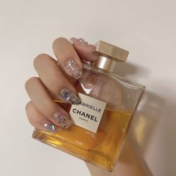 -晨·艺美甲美睫