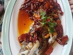 -巧克力渔家.小船海鲜胶东菜(万平口店)