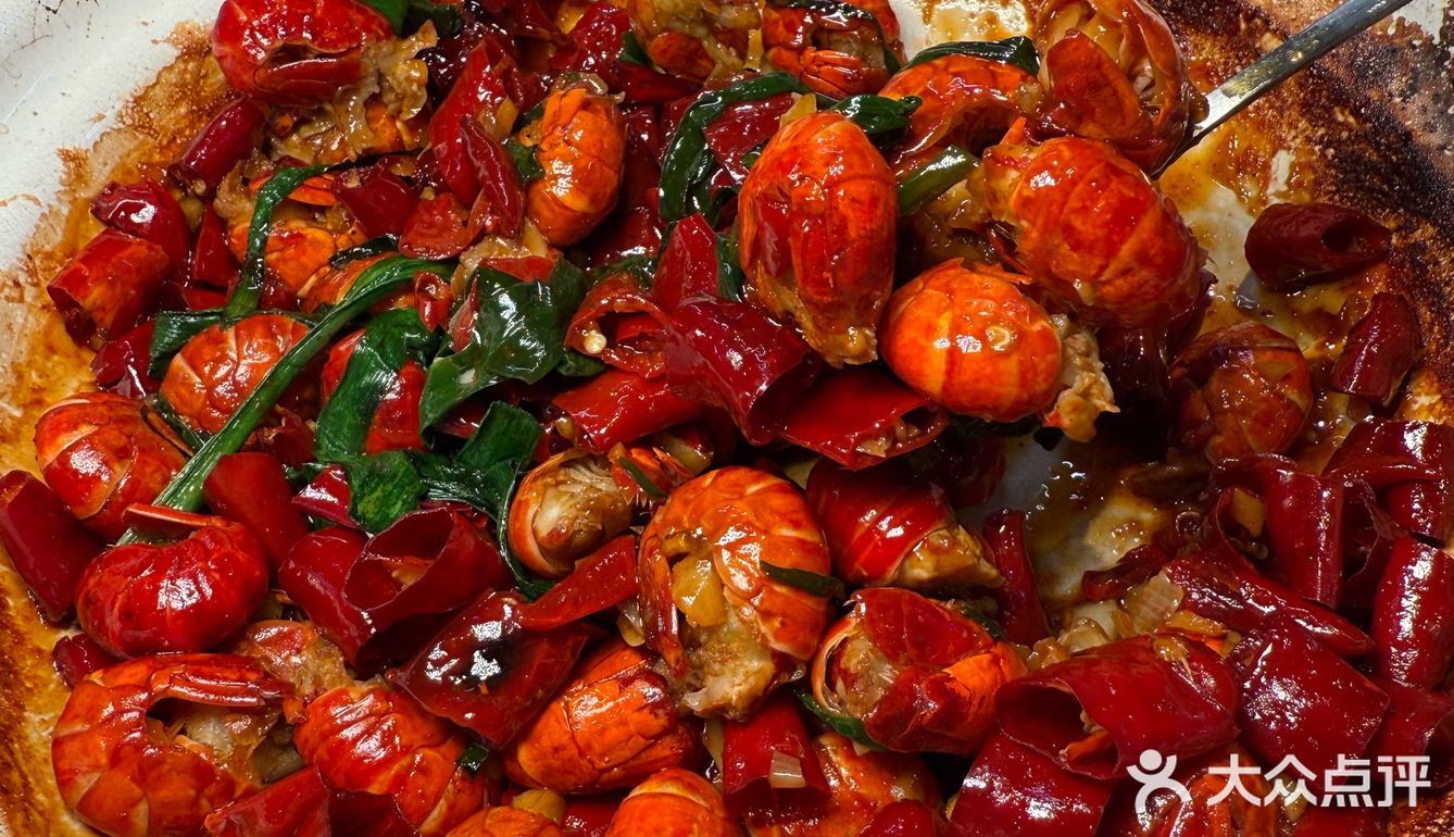 大连坠有特色的海鲜烧烤~有趣又好吃！！