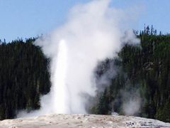 -老忠实间歇泉
