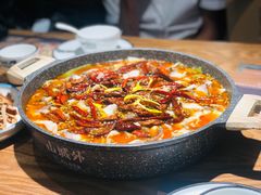 -山城外·非遗酸菜鱼(财富中心店)