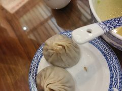 -笑来喜馄饨小笼工坊店(湖滨街店)