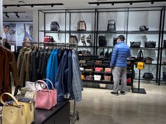 -COACH蔻驰(盛京奥特莱斯店)