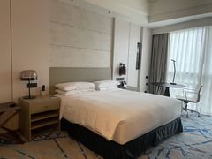 -上海漕河泾万丽酒店