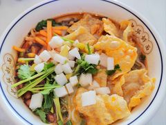 -弘束束柳州深巷螺蛳粉(珠江路店)