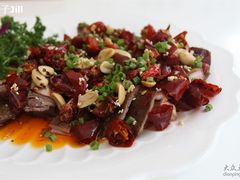 飘香兔-自贡盐帮菜·玩辣餐厅(樱花园西街店)