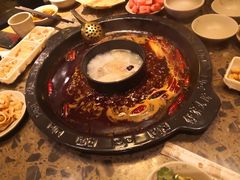 -舒家大院重庆老火锅(纪念塔店)