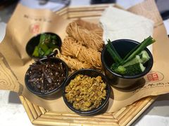 -丁里羊肉小镇(天鹅湖总店)