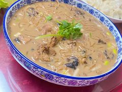 小鸡炖蘑菇-哈尔滨饺子王·东北菜(鱼鳞浃路店)