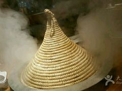 -咕嘟草帽鱼·牛奶一样的鲜鱼汤(天鹅湖万达广场店)
