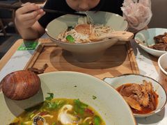 -百春原湖南牛肉粉(百联世纪店)