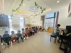 -红黄蓝成长中心(海淀上地店)
