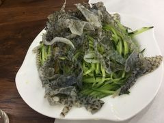 -顶之鲜海鲜餐厅