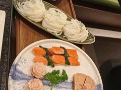 -得意咚瓜·顺德鱼生·冬瓜火锅(深圳首店)